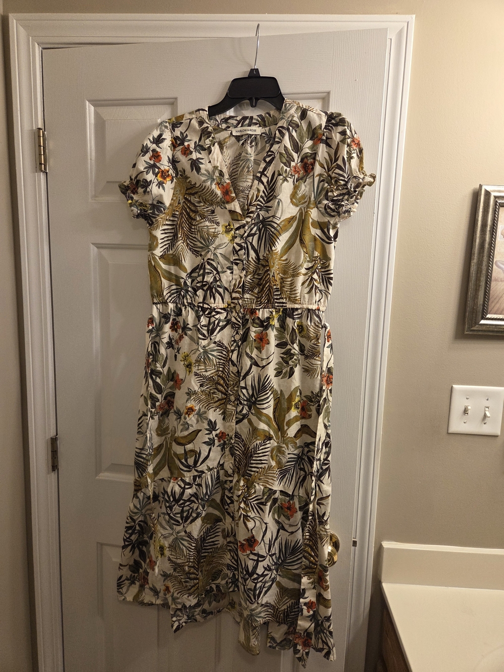Harlow&Rose Women's Cream Tropical Print Button-Front Dress
